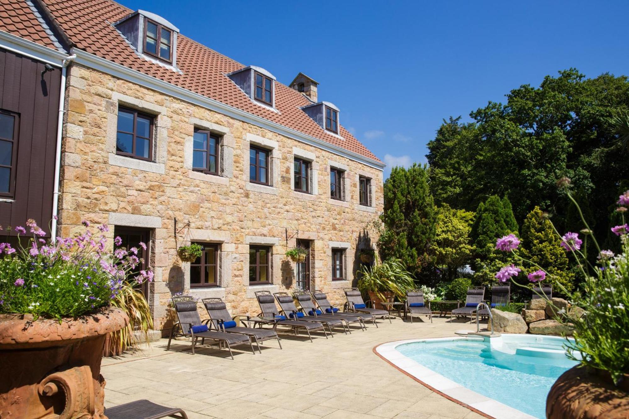Greenhills Country Hotel Saint Peter Dış mekan fotoğraf